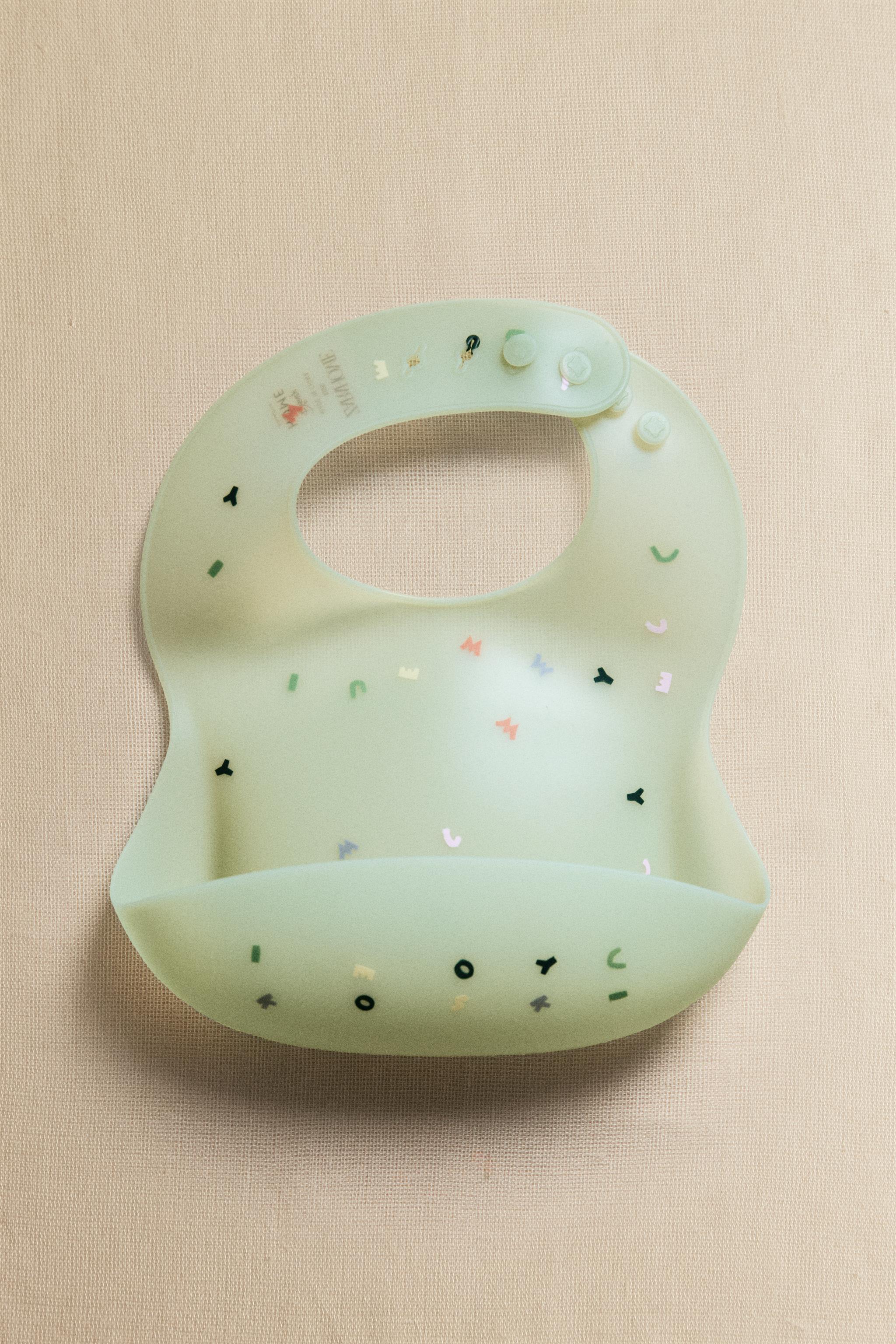 MICKEY & MINNIE ©DISNEY SILICONE BABY BIB